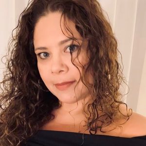 Meet your Posher, Ally